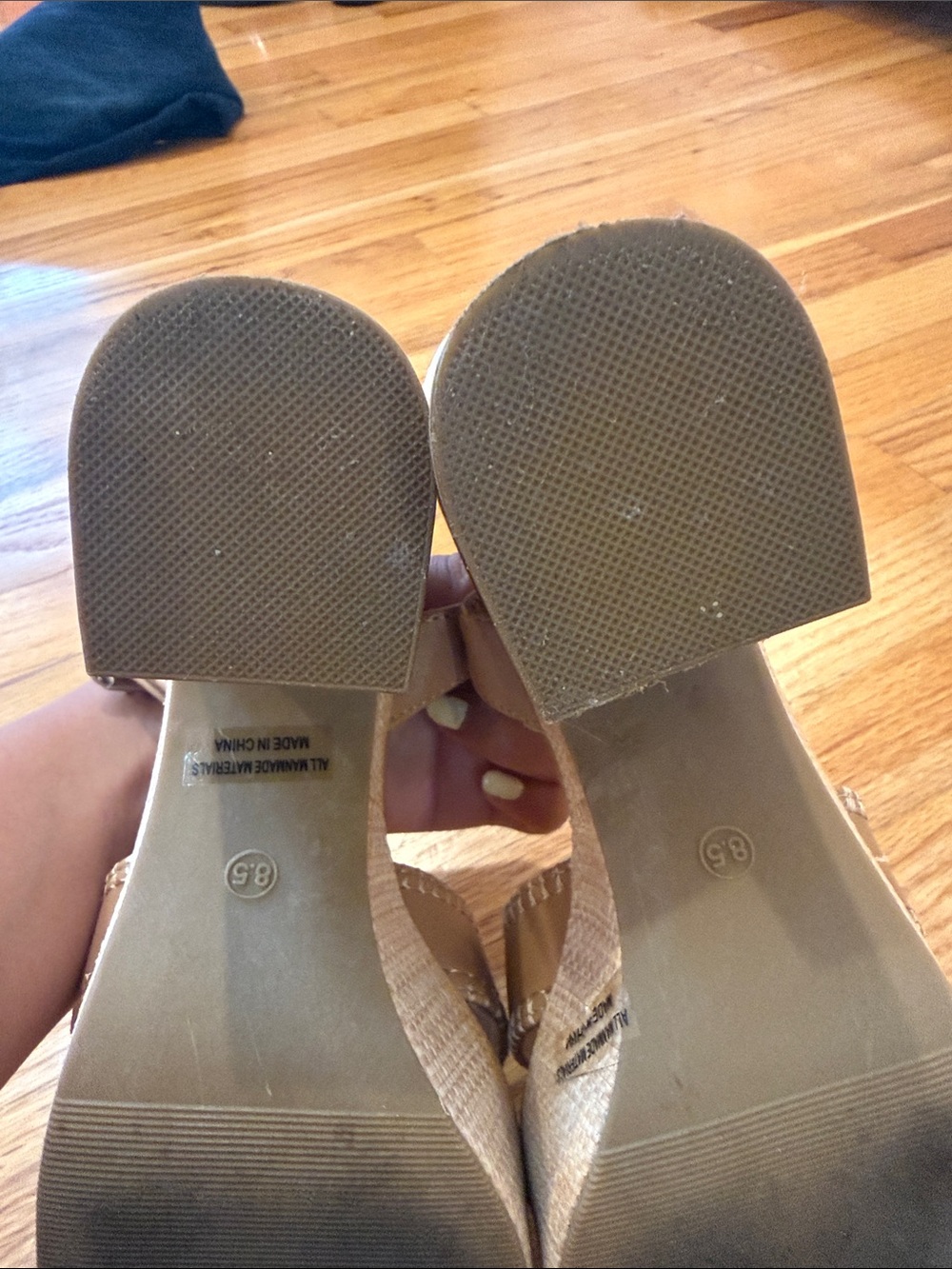 Dolce Vita Tan Wedges - Picture 4 of 5
